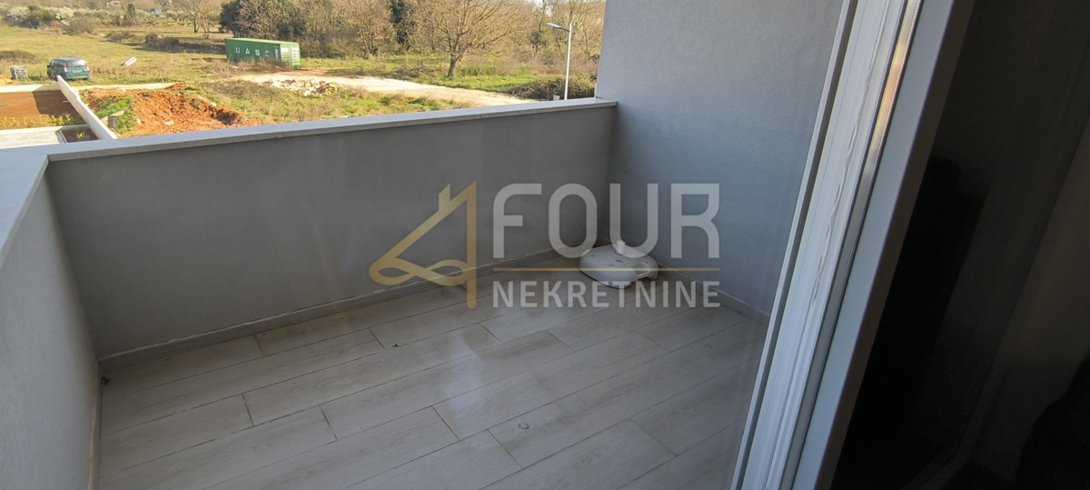 Istria, Medulin, 2s + db, 50m2, balcone