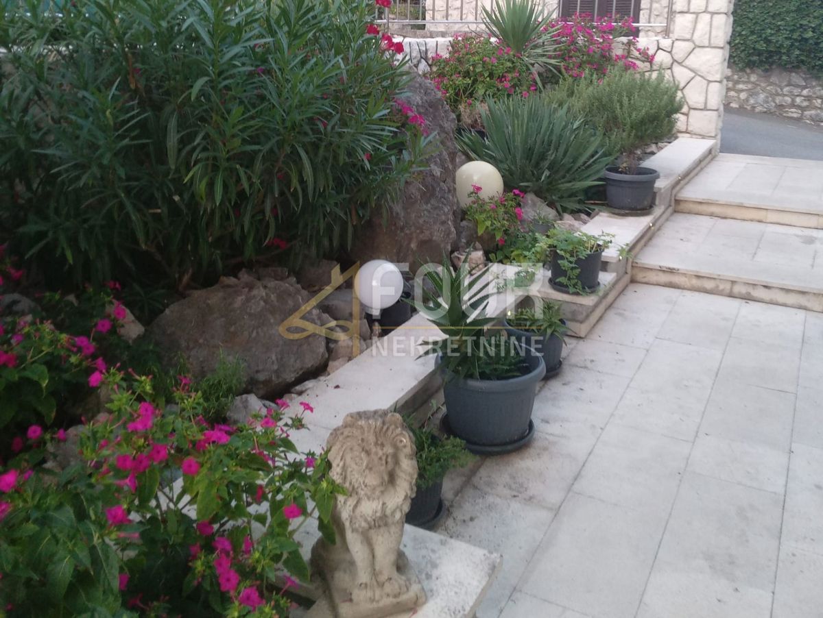 Novi Vinodolski, 262m2