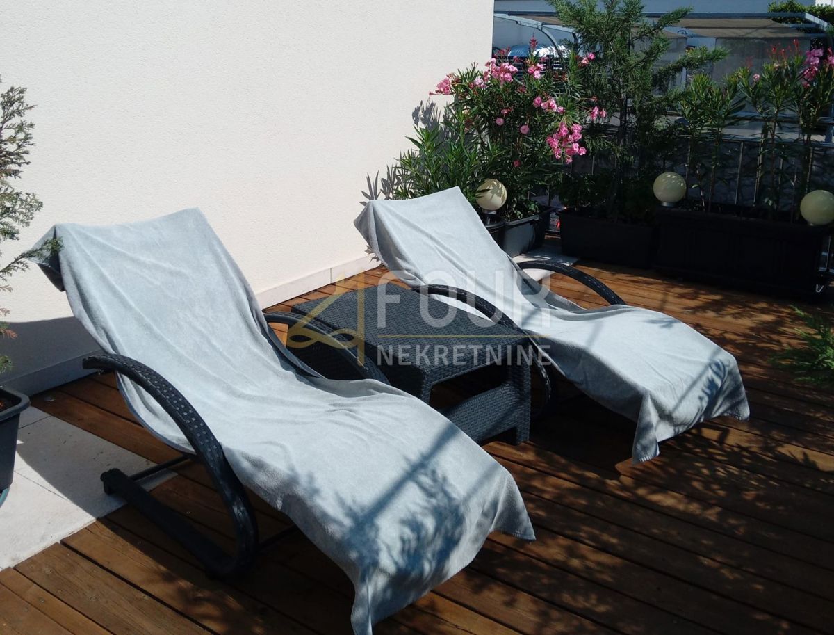 Novi Vinodolski, 262m2