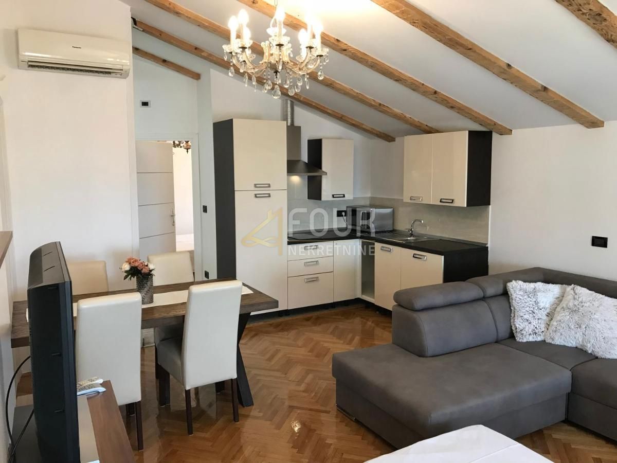 Opatija - Centar, Opatija, 65,41m2