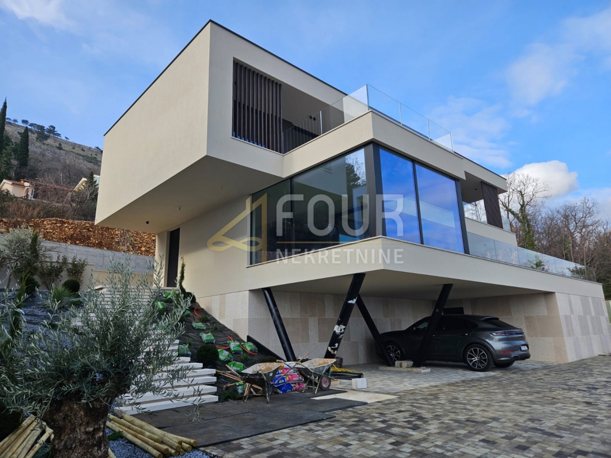 Plomin, Kršan, 220m2