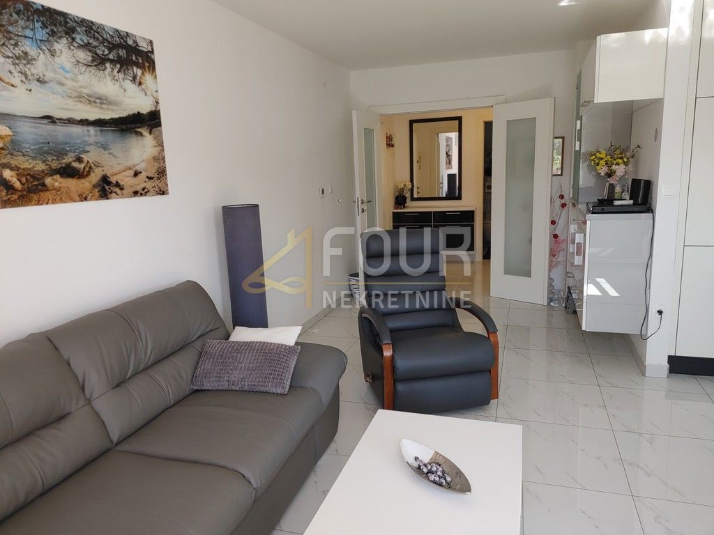 Centar, Pula, 58,49m2