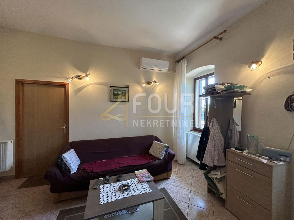 Krnjevo, Rijeka, 207m2