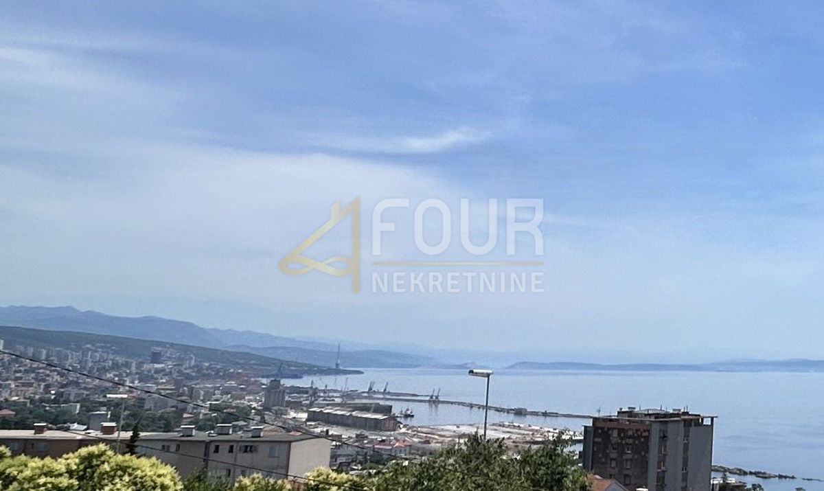 Krnjevo, Rijeka, 207m2