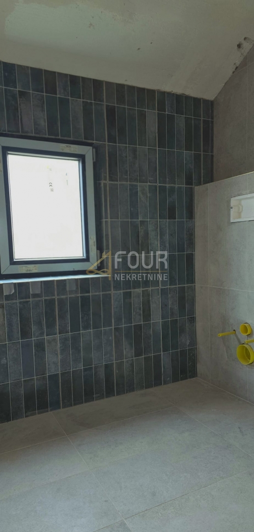 Svetvinčenat, 111m2