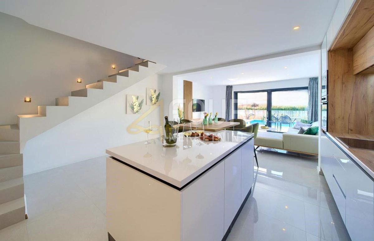 Malinska, Malinska-Dubašnica, 91,03m2