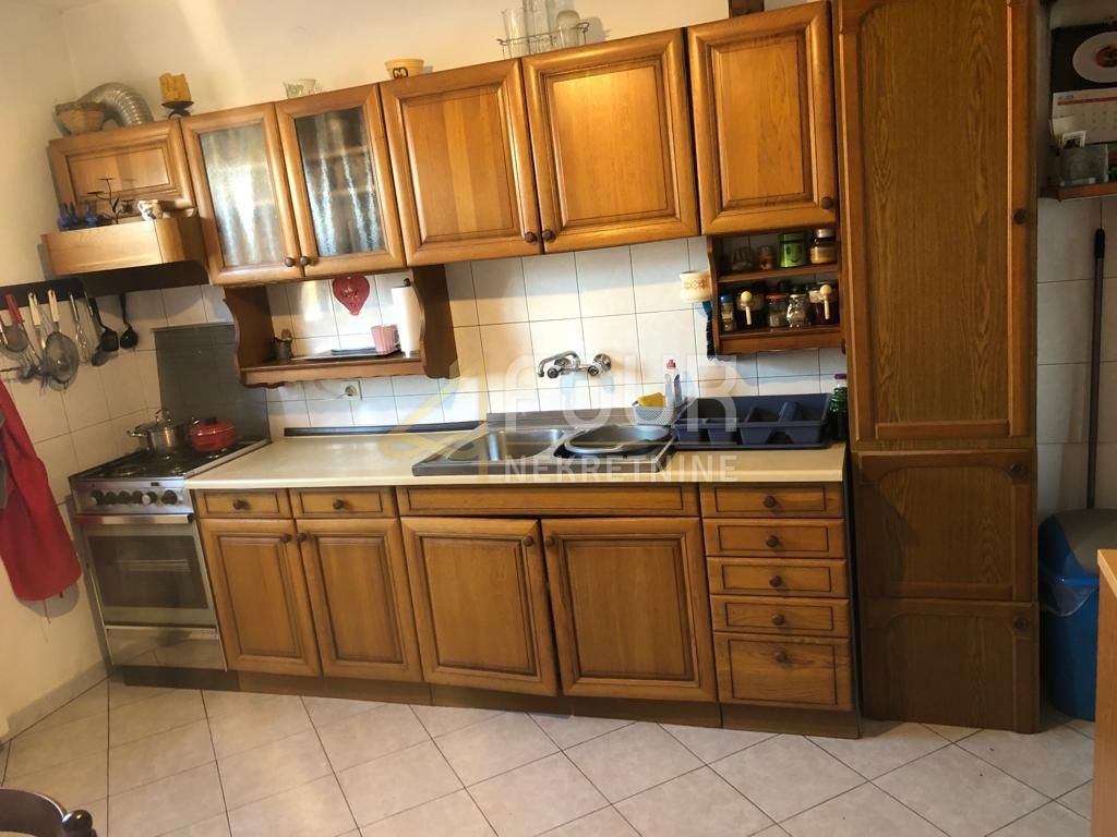 Baderna, Poreč, 287m2