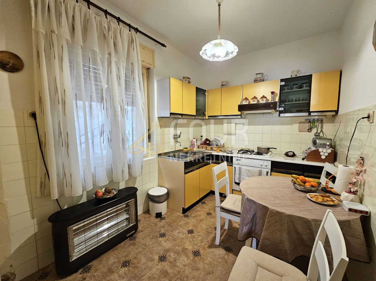 Trsat, Rijeka, 220m2