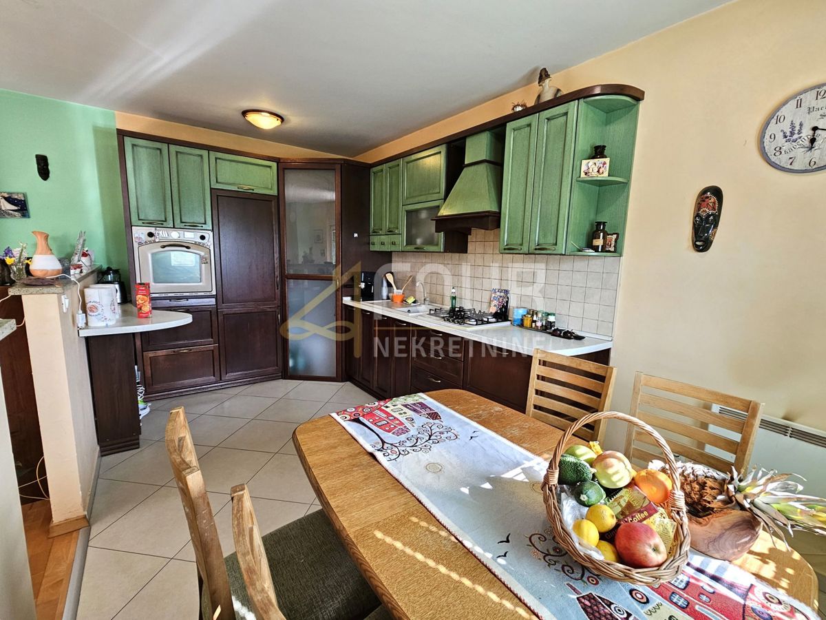 Zamet, Rijeka, 77,10m2