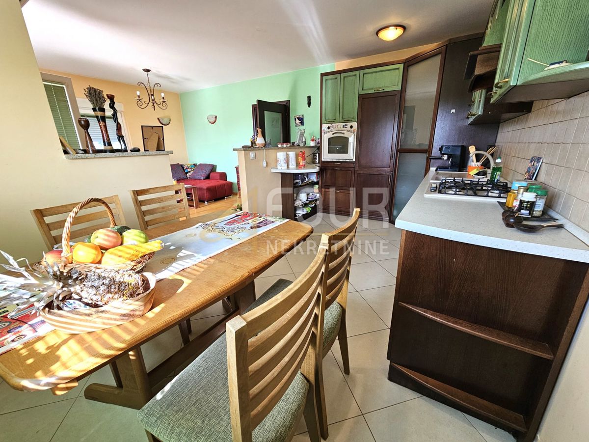 Zamet, Rijeka, 77,10m2