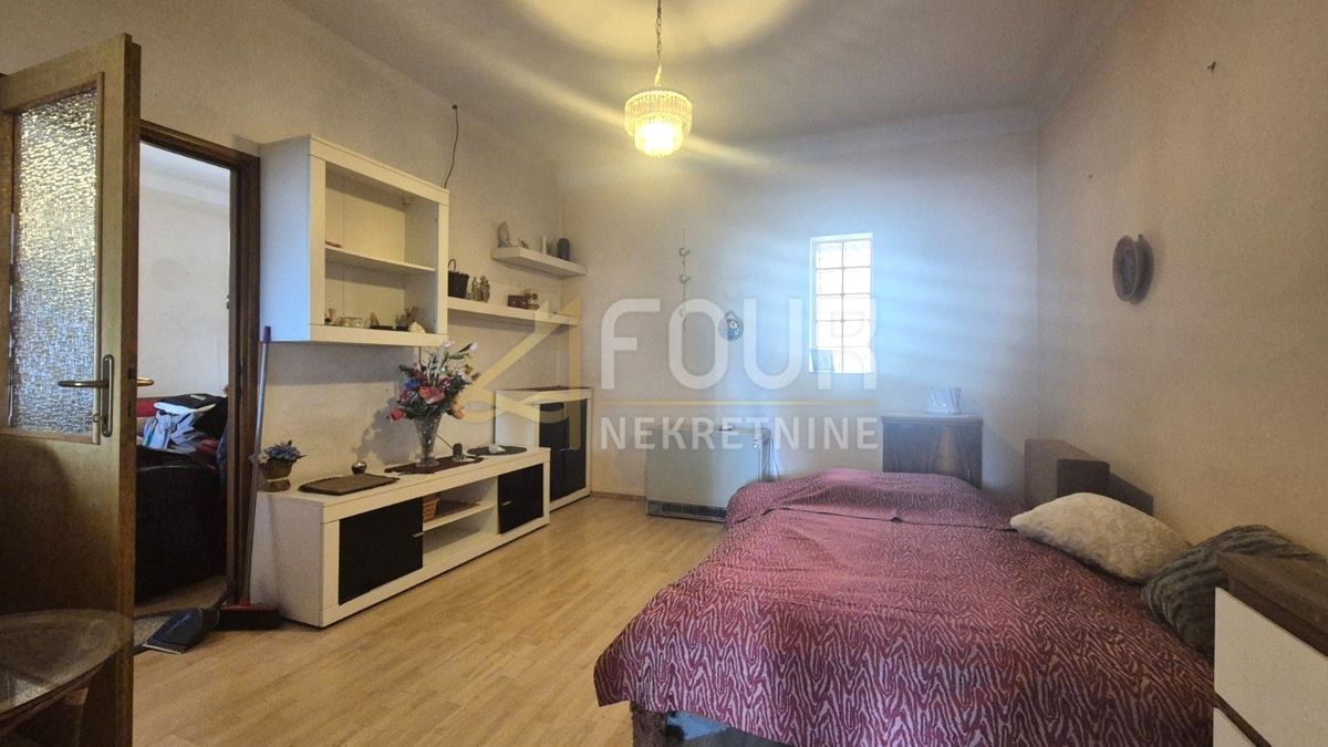Pehlin, Rijeka, 50m2