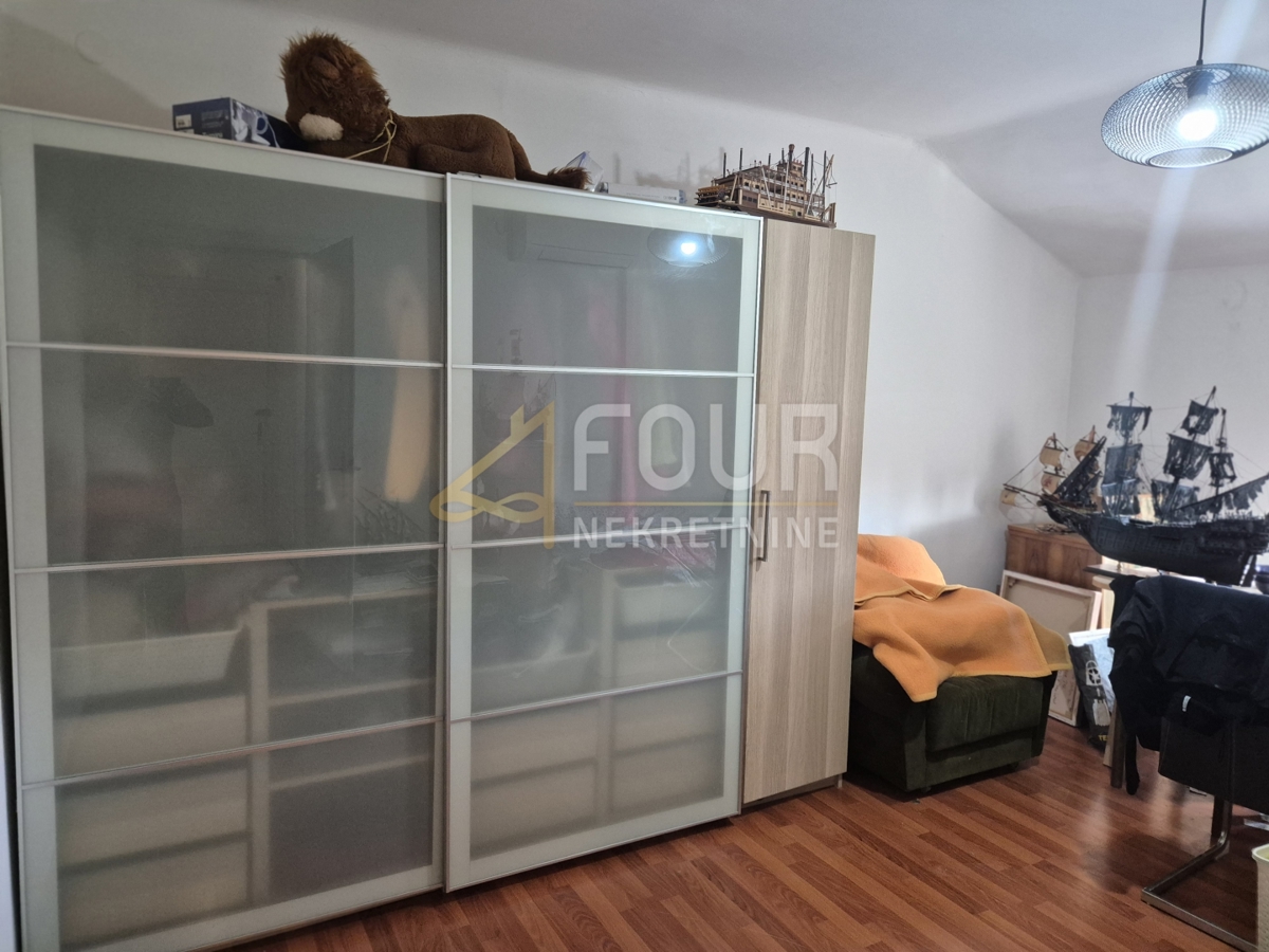 Sušak, Rijeka, 72,13m2