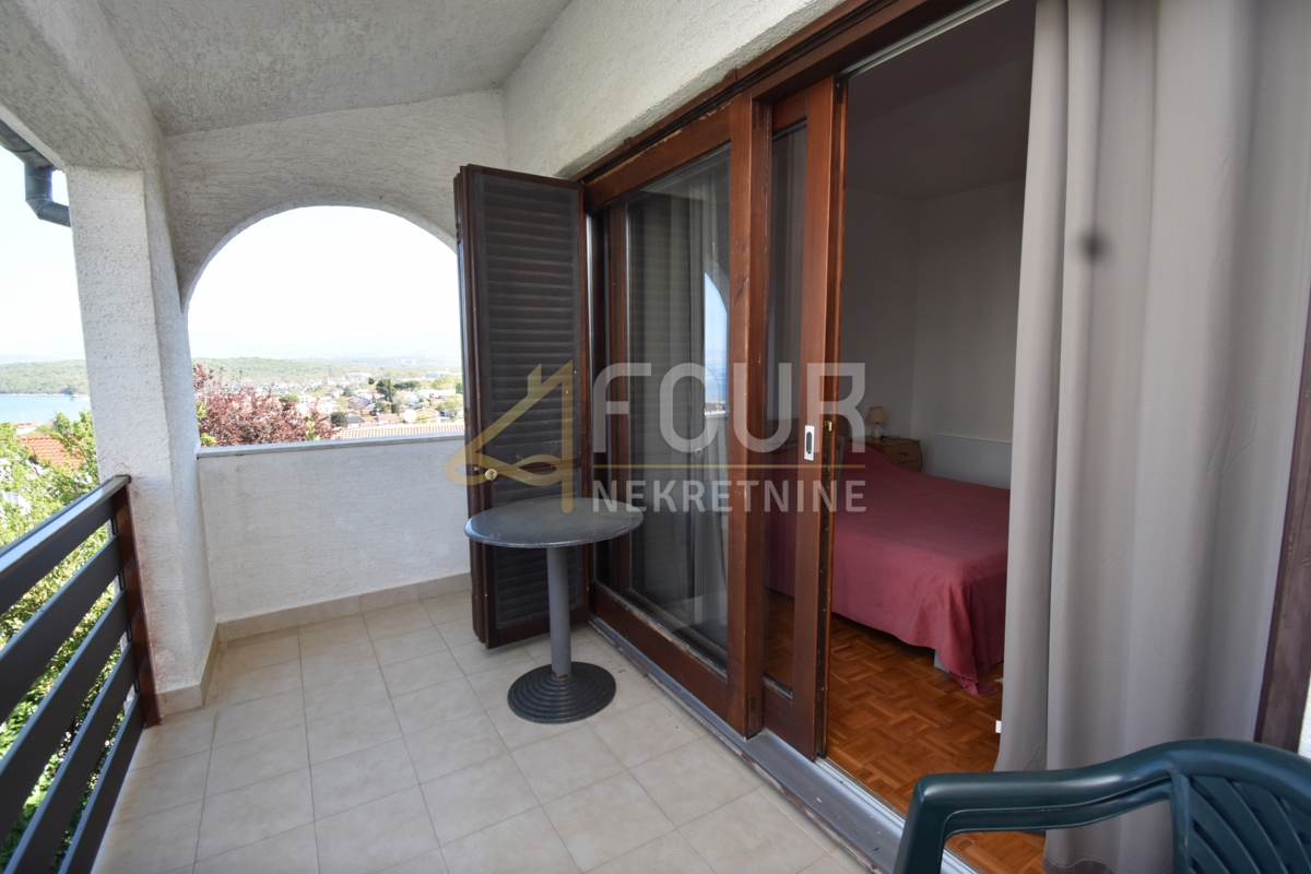 Njivice, Omišalj, 155m2