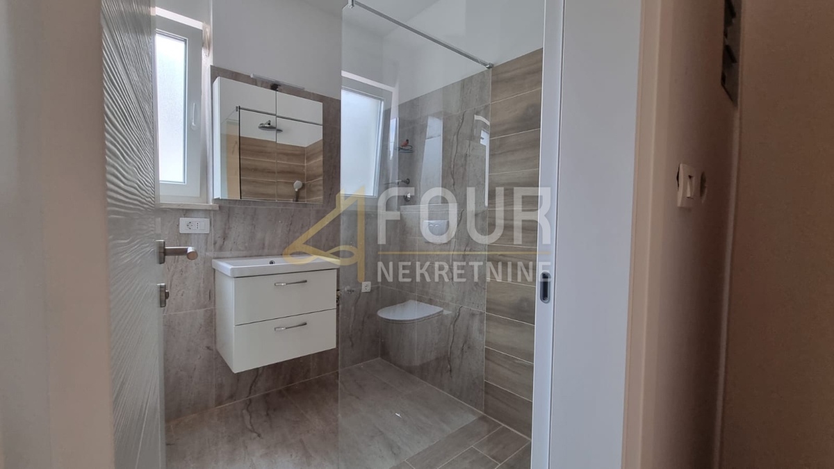 Njivice, Omišalj, 95m2