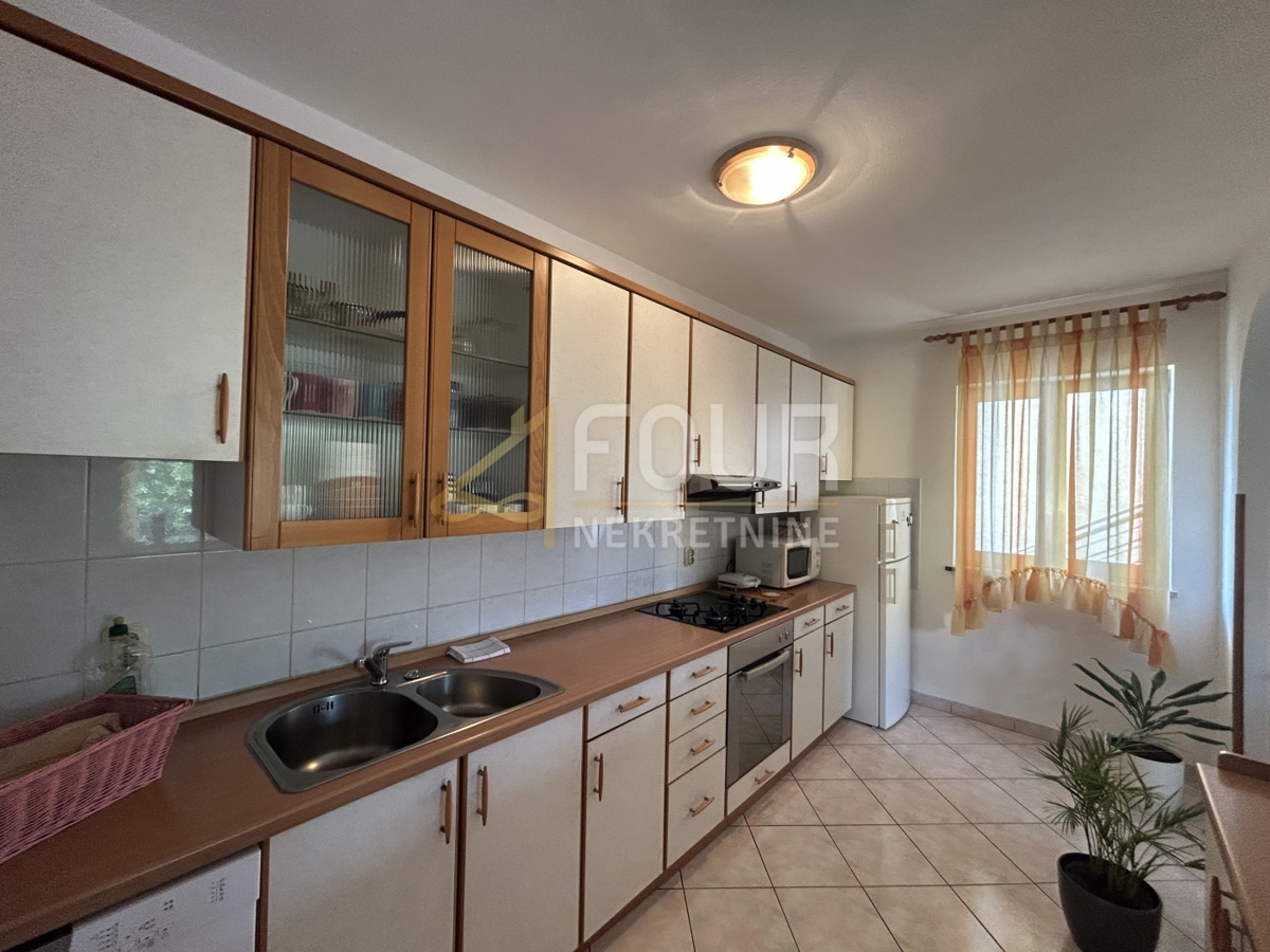 Valdebek, Pula, 131m2