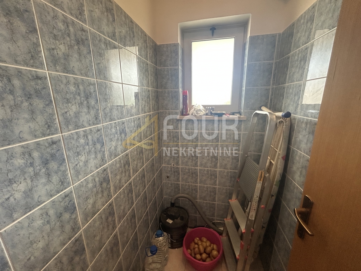 Valdebek, Pula, 131m2