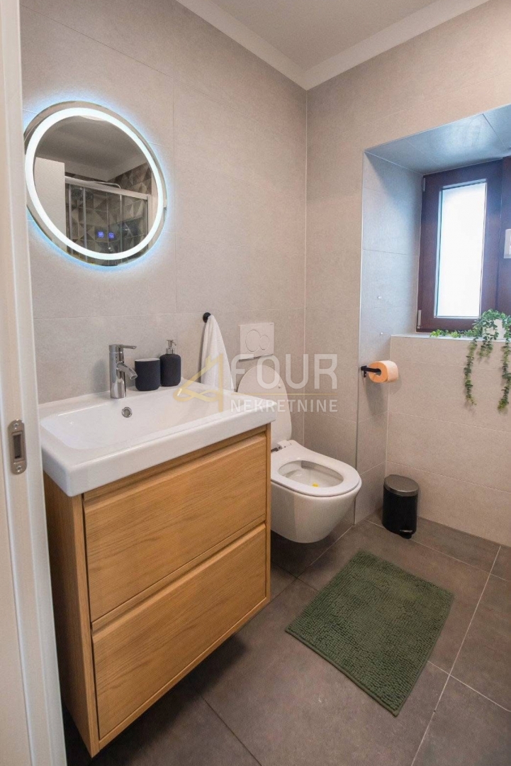 Centar, Rijeka, 93,50m2