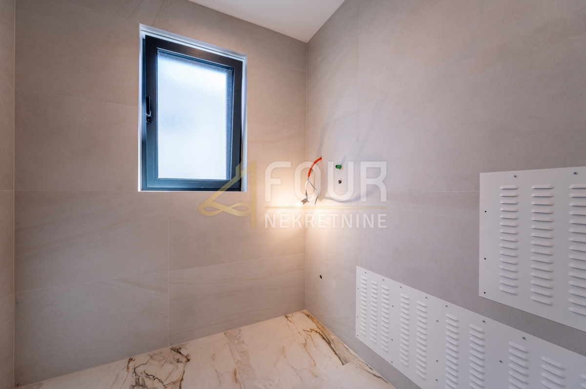 Štinjan, Pula, 132,36m2