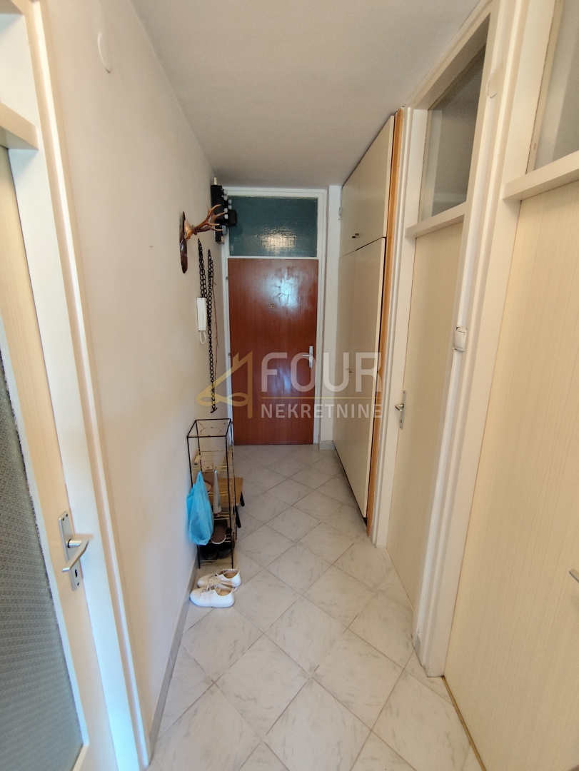 Turnić, Rijeka, 65,20m2