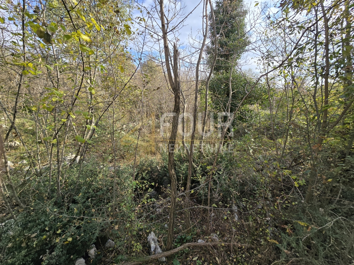 Garica, Vrbnik, 3.022m2