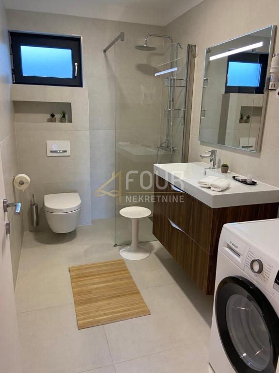 Poljane, Opatija - Okolica, 163m2