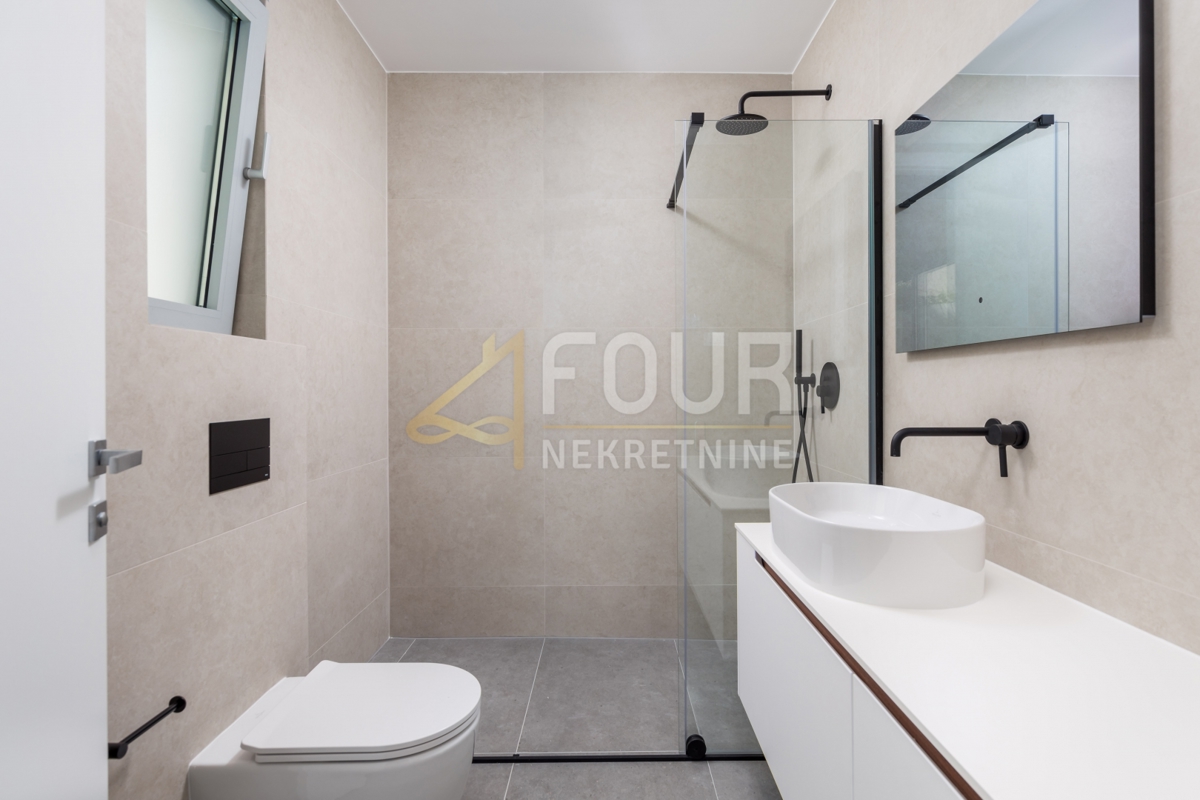 Opatija - Centar, Opatija, 109,73m2