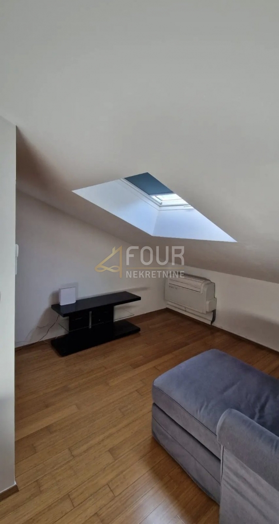 Pobri, Opatija - Okolica, 77,13m2