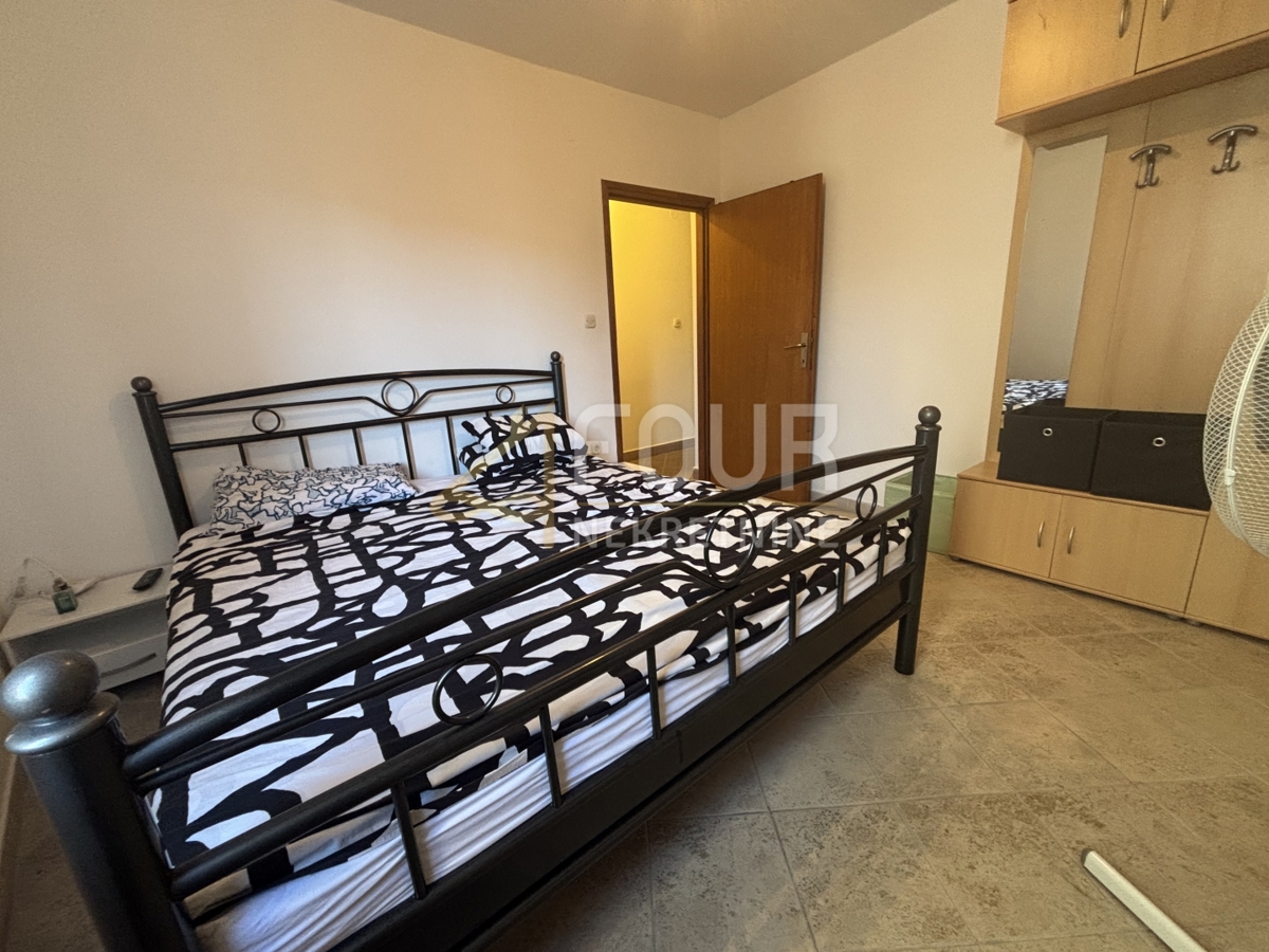 Novi Vinodolski, 77m2