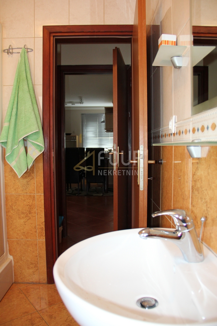 Istria, Rovigno, 2s+db, 58,20m2, balcone