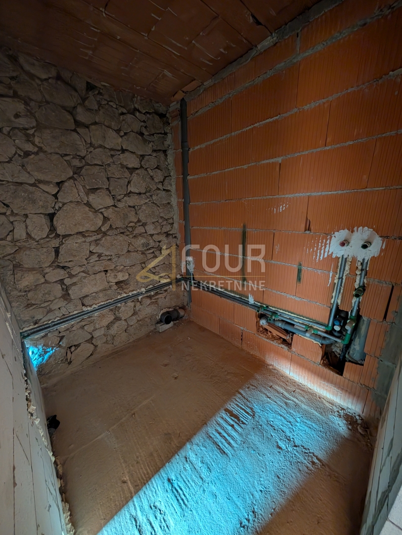 Grižane-Belgrad, Vinodolska Općina, 48m2