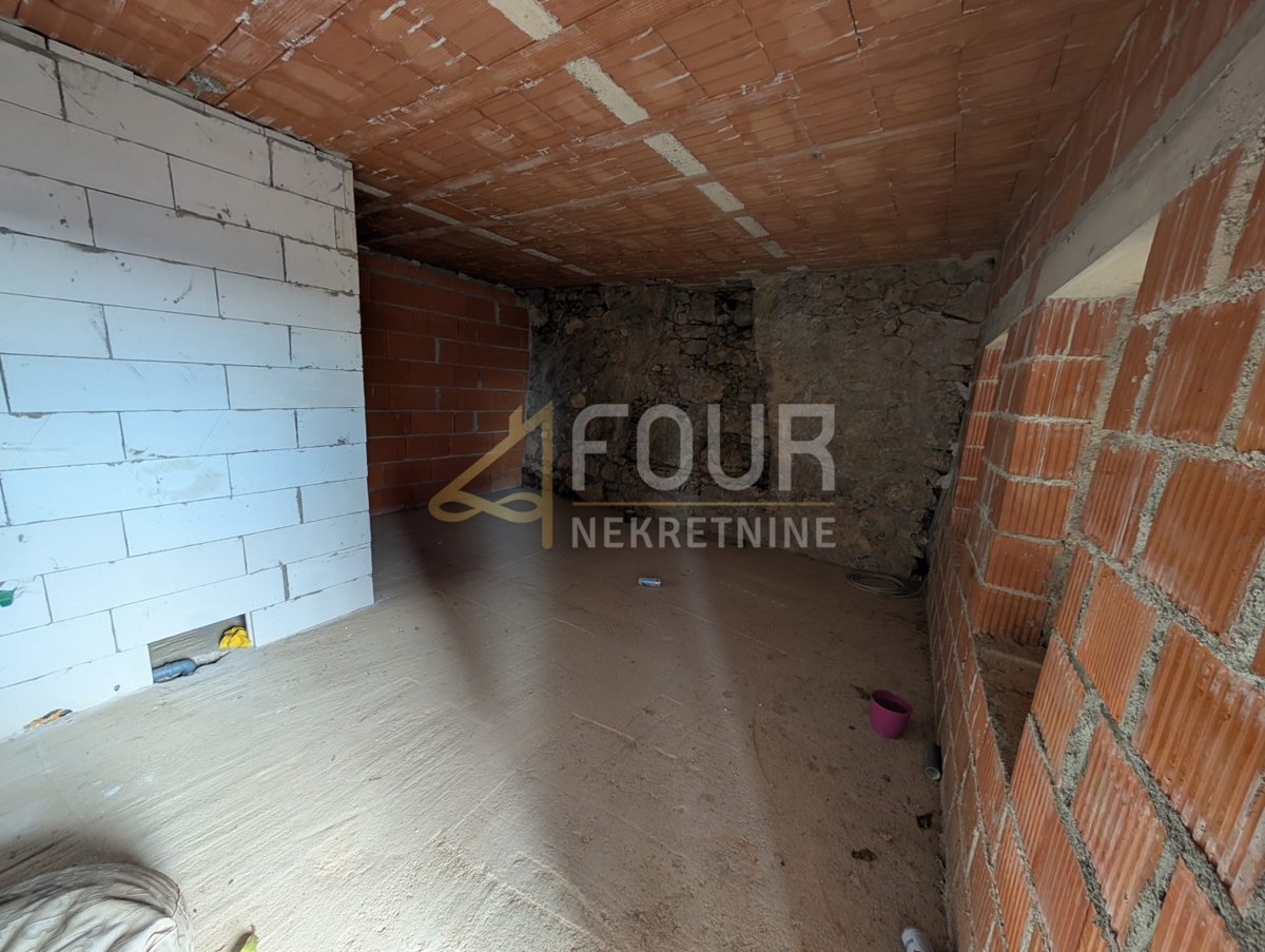 Grižane-Belgrad, Vinodolska Općina, 48m2