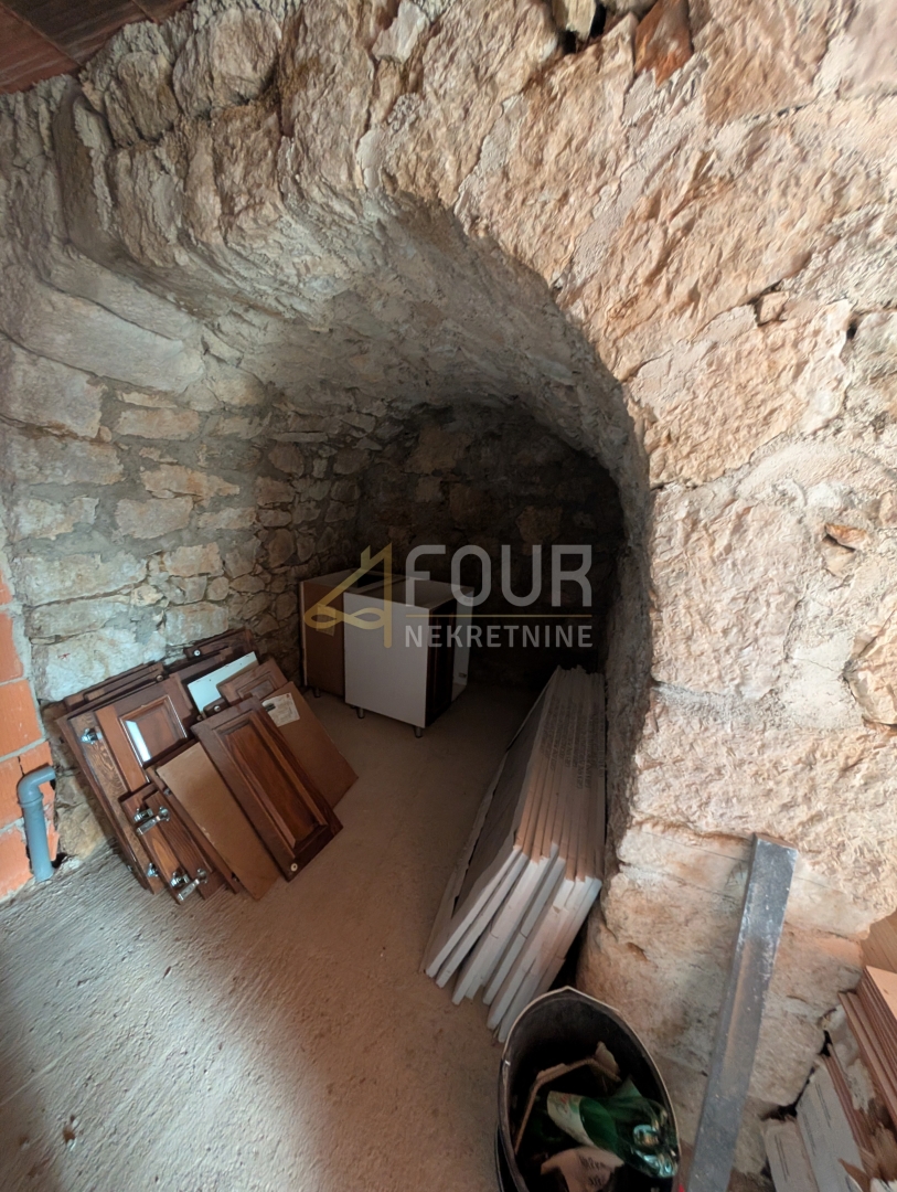 Grižane-Belgrad, Vinodolska Općina, 48m2