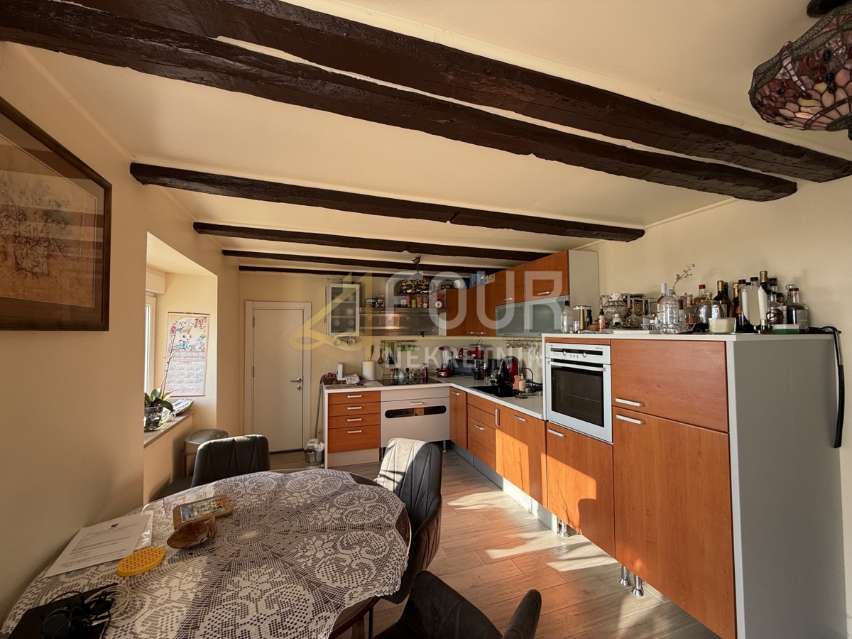 Hreljin, casa indipendente, P+1, 266m2