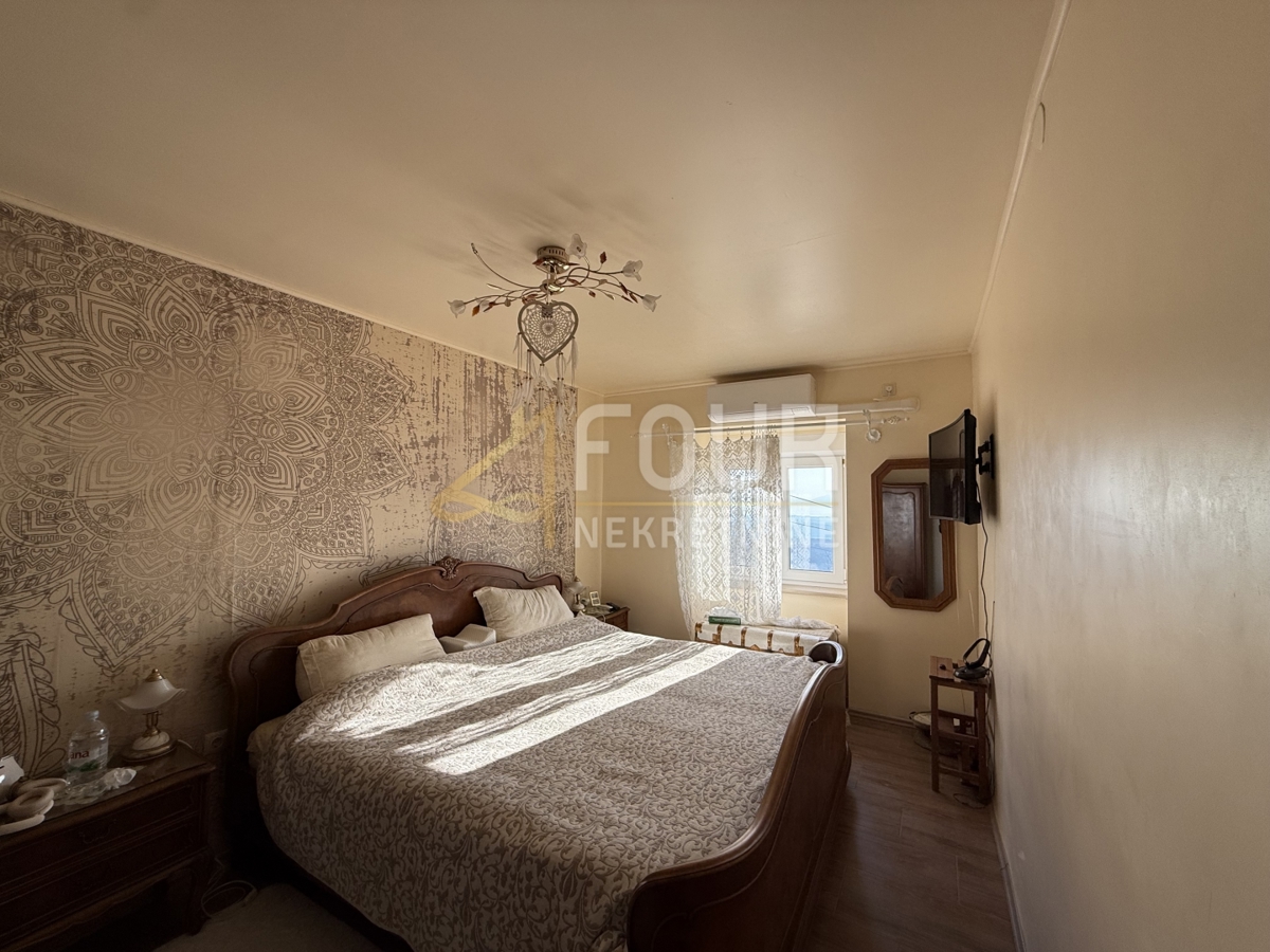 Hreljin, casa indipendente, P+1, 266m2