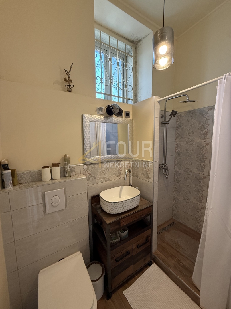 Hreljin, casa indipendente, P+1, 266m2