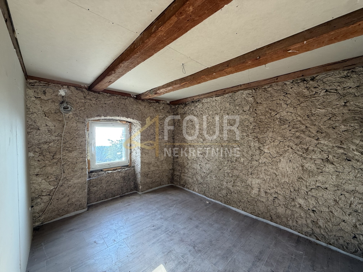 Hreljin, casa indipendente, P+1, 266m2