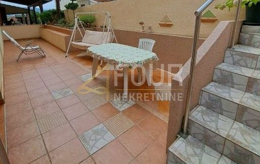 Kornić, Krk, 96,86m2