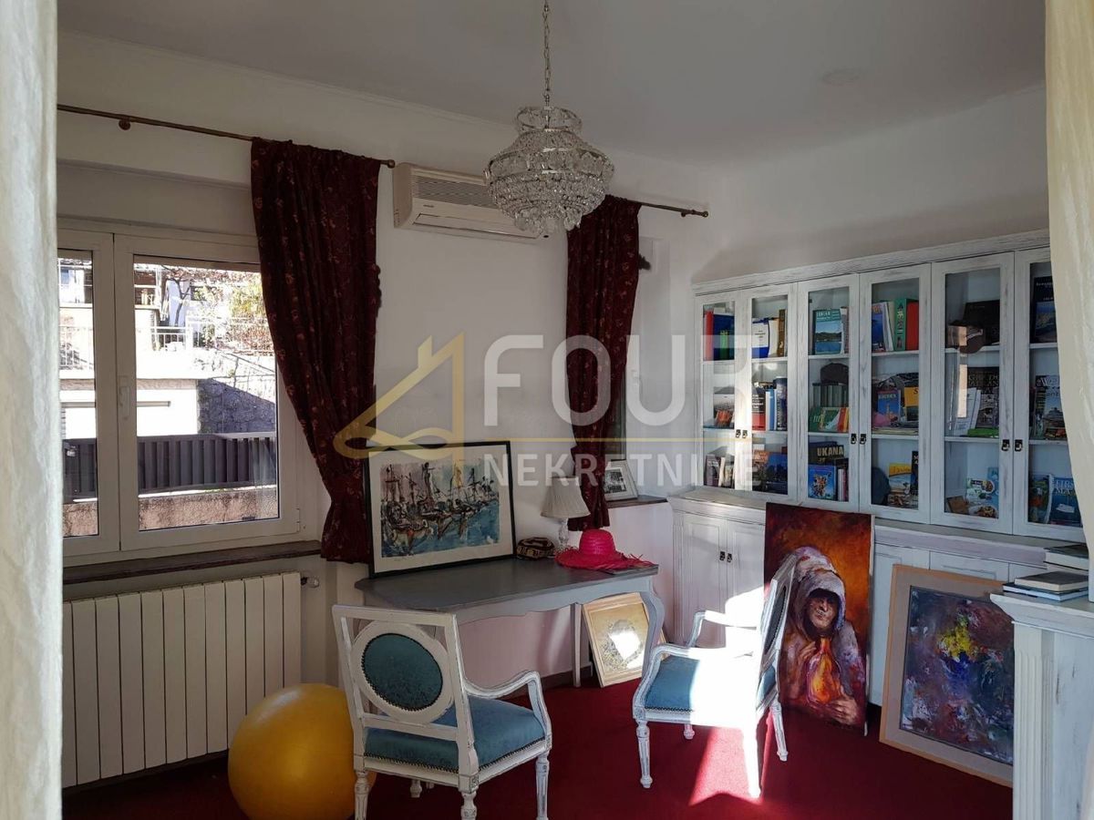 Volosko, Opatija, 230m2