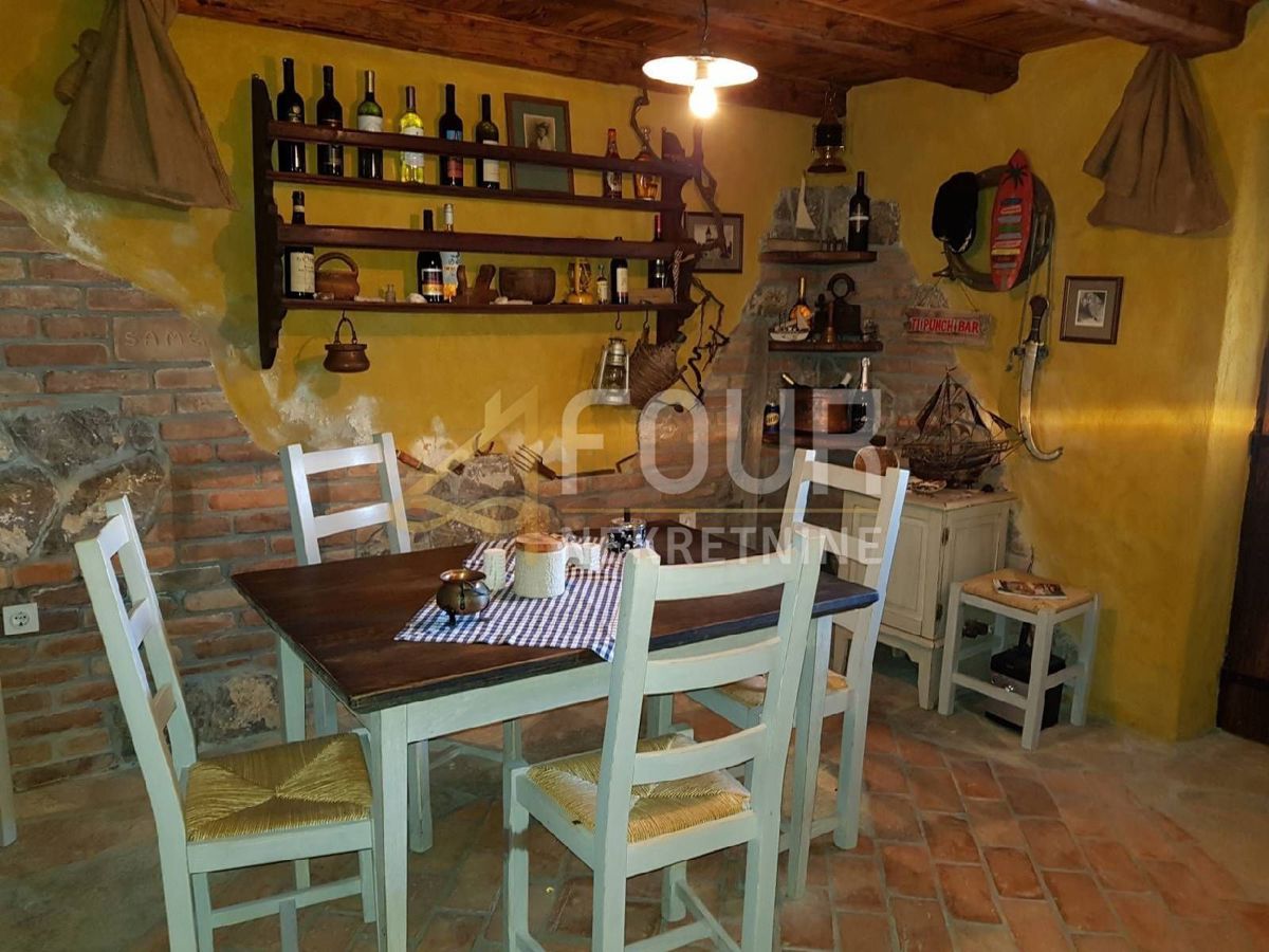 Volosko, Opatija, 230m2