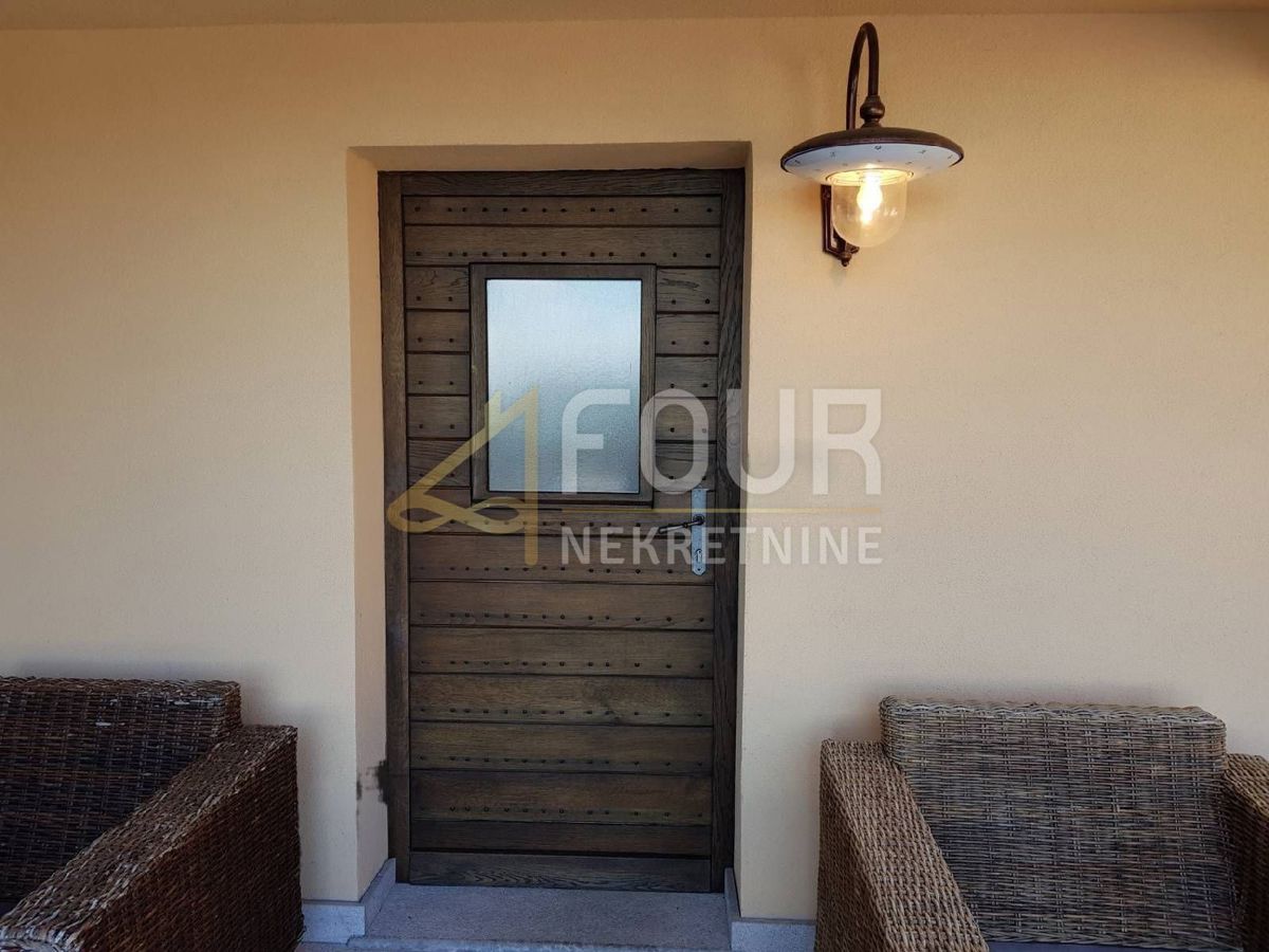 Volosko, Opatija, 230m2