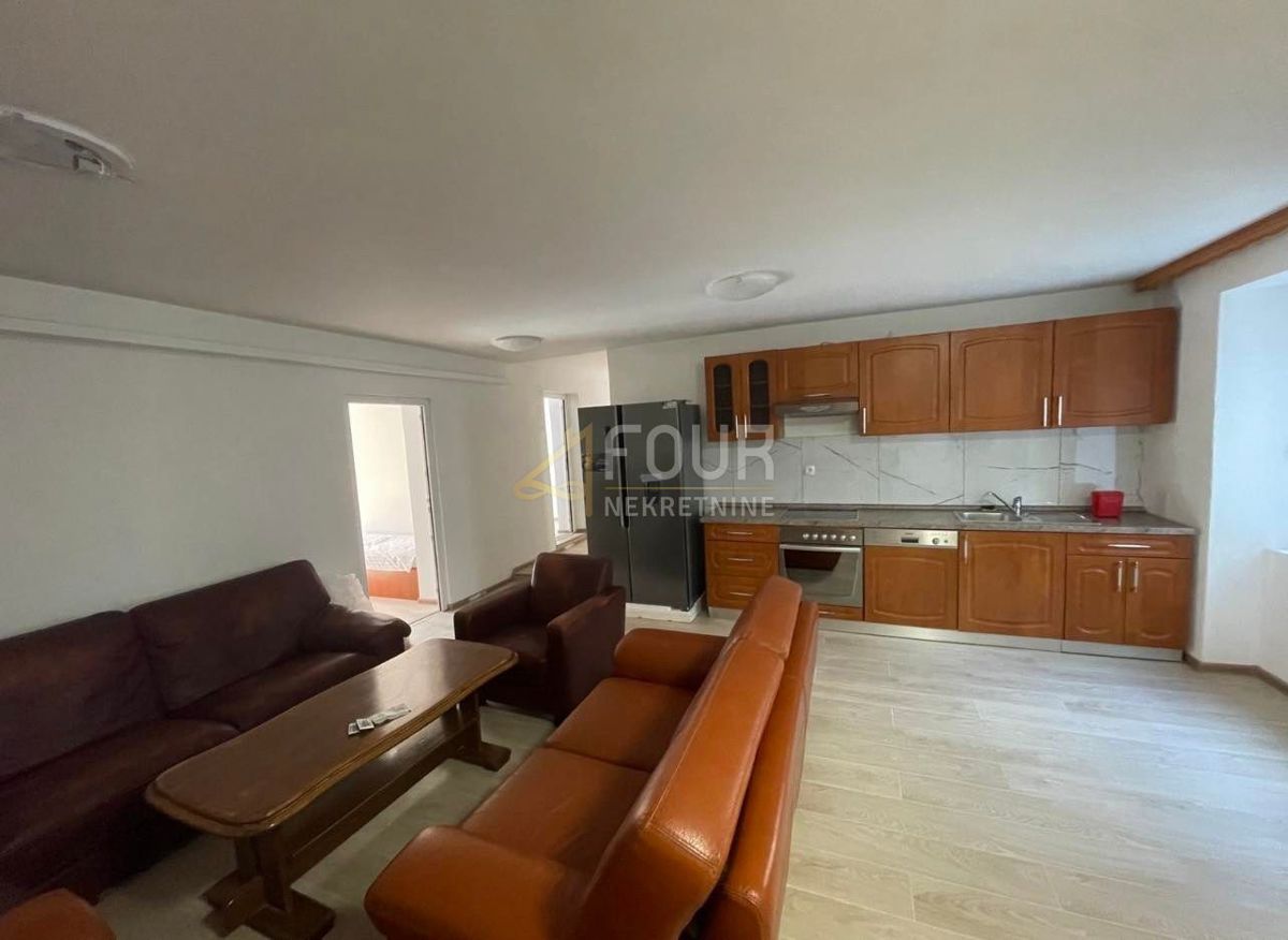 Centar, Rijeka, 105,72m2