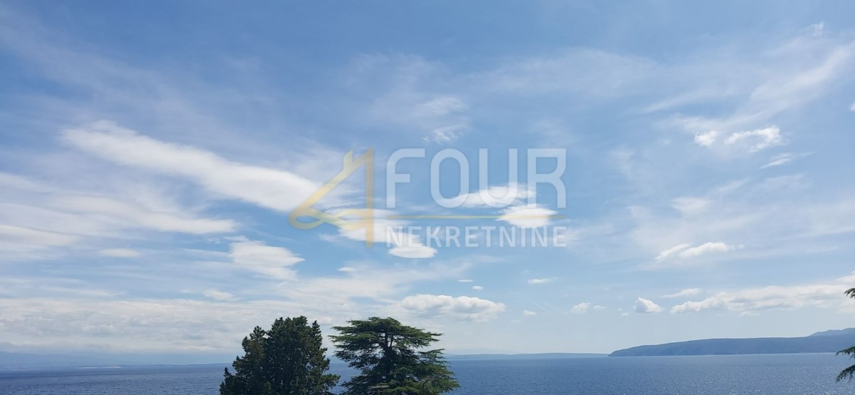 Medveja, Lovran, 1.112m2