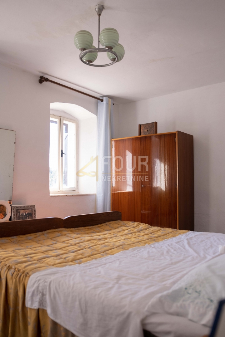 Svetvinčenat, 344m2