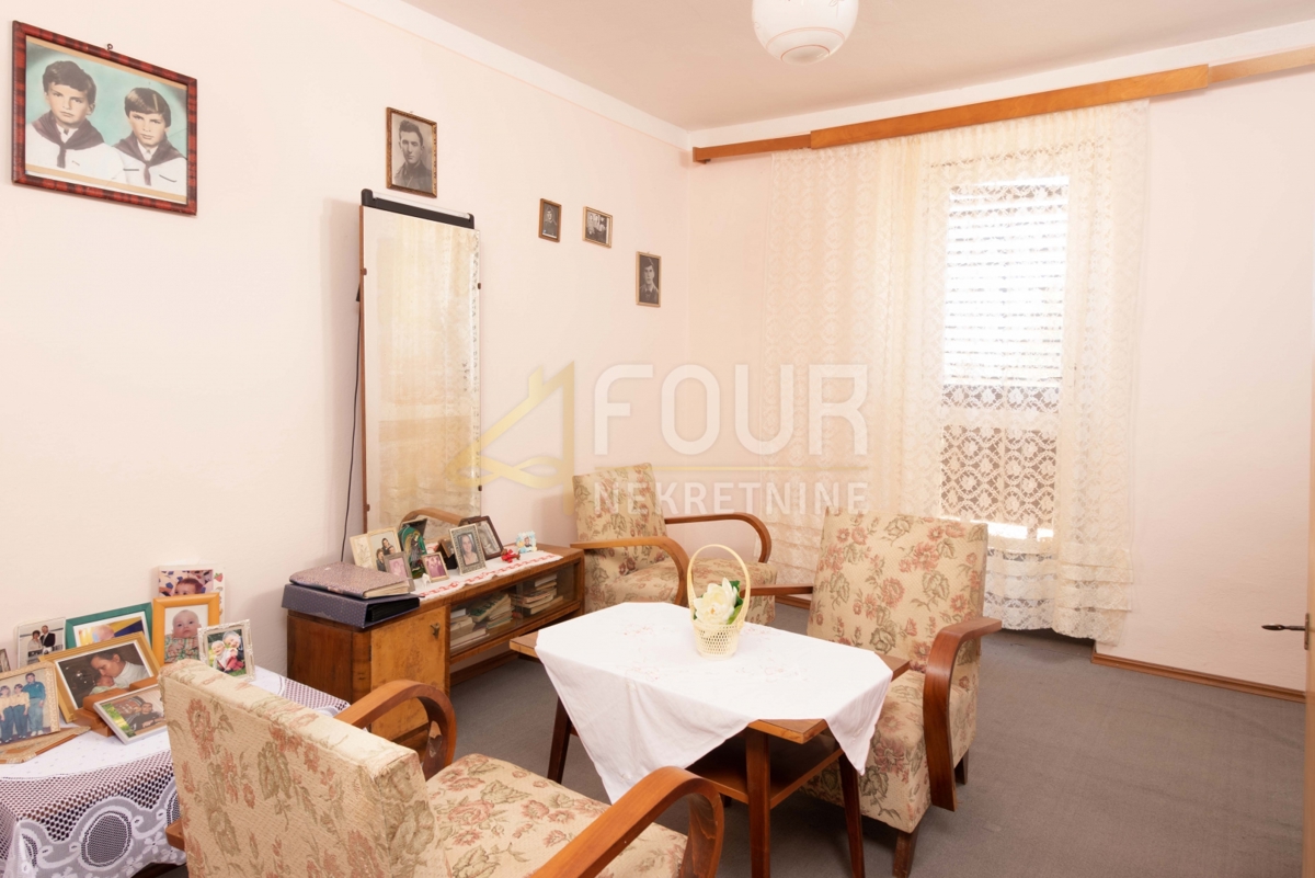 Svetvinčenat, 344m2