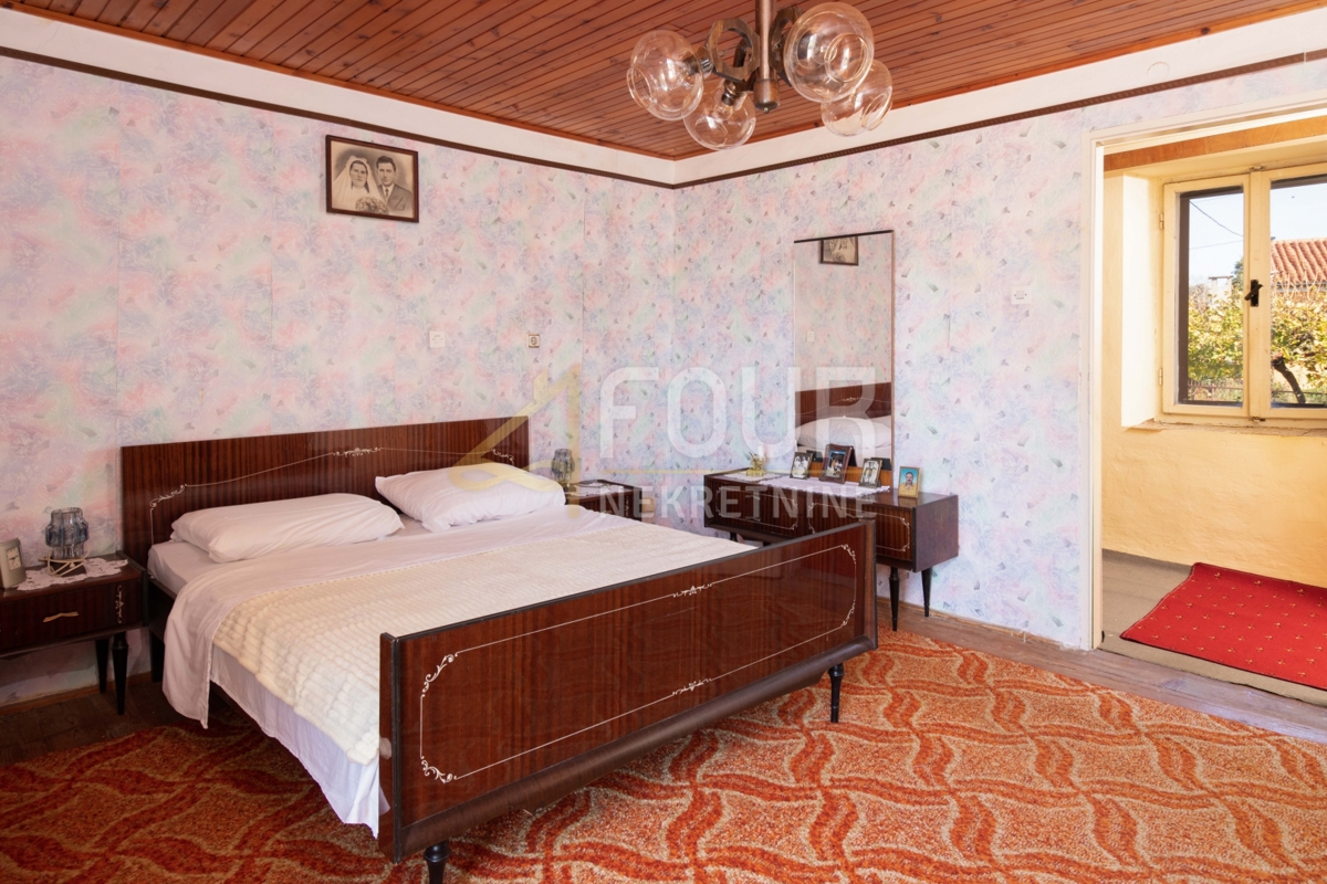 Svetvinčenat, 344m2