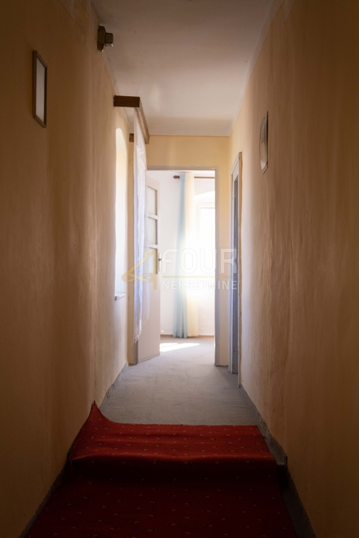 Svetvinčenat, 344m2