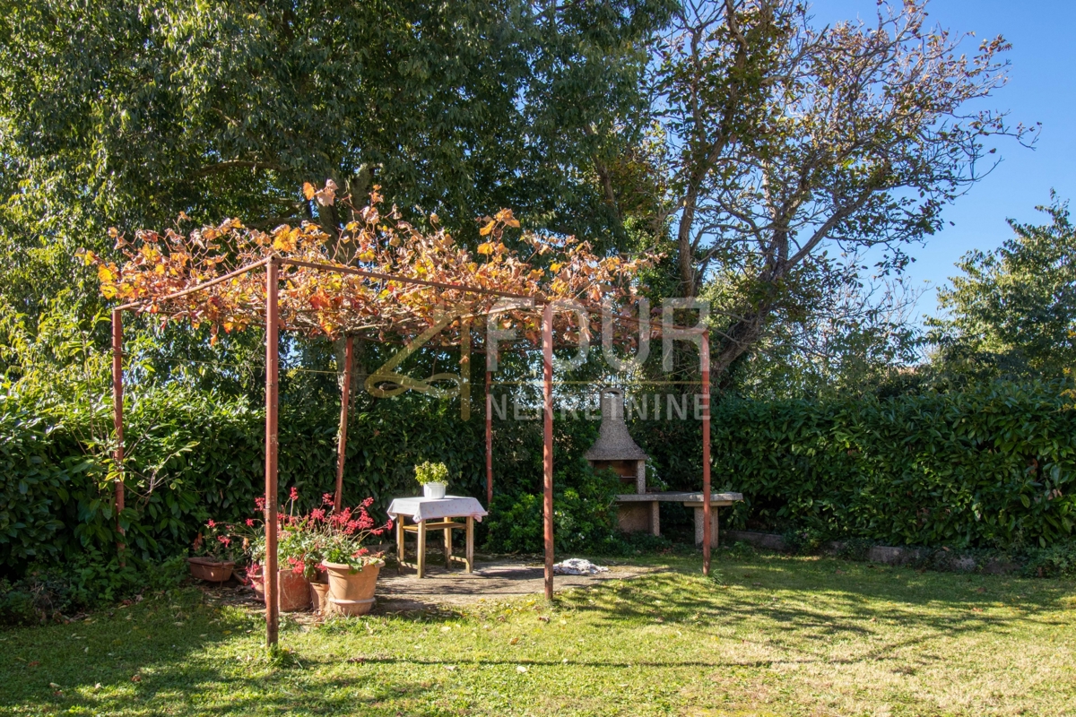 Svetvinčenat, 344m2