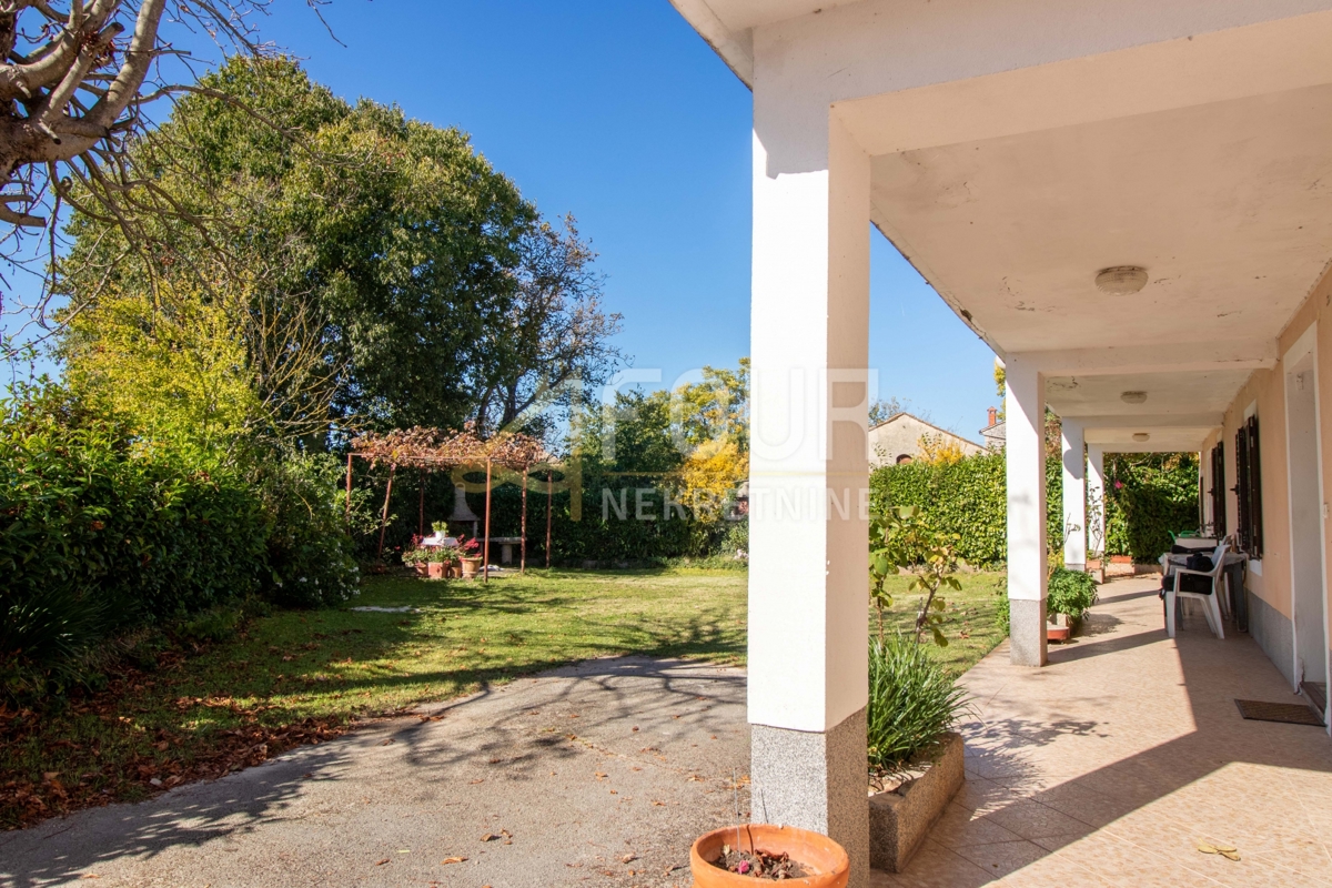 Svetvinčenat, 344m2