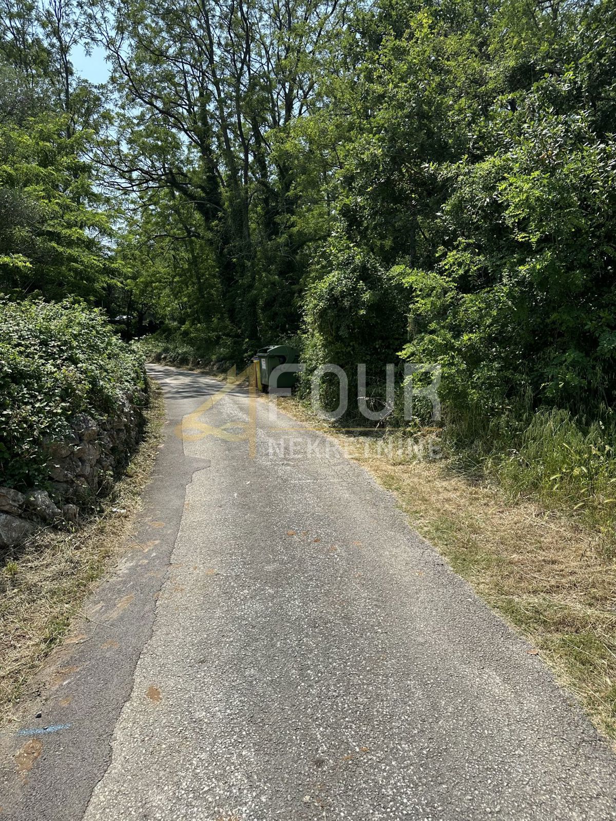 Risika, Vrbnik, 1.356m2