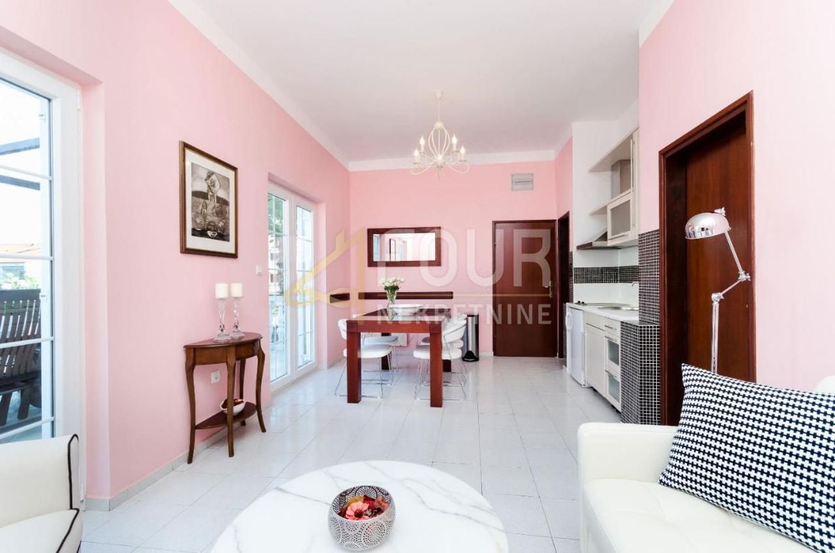 Malinska, Malinska-Dubašnica, 930m2